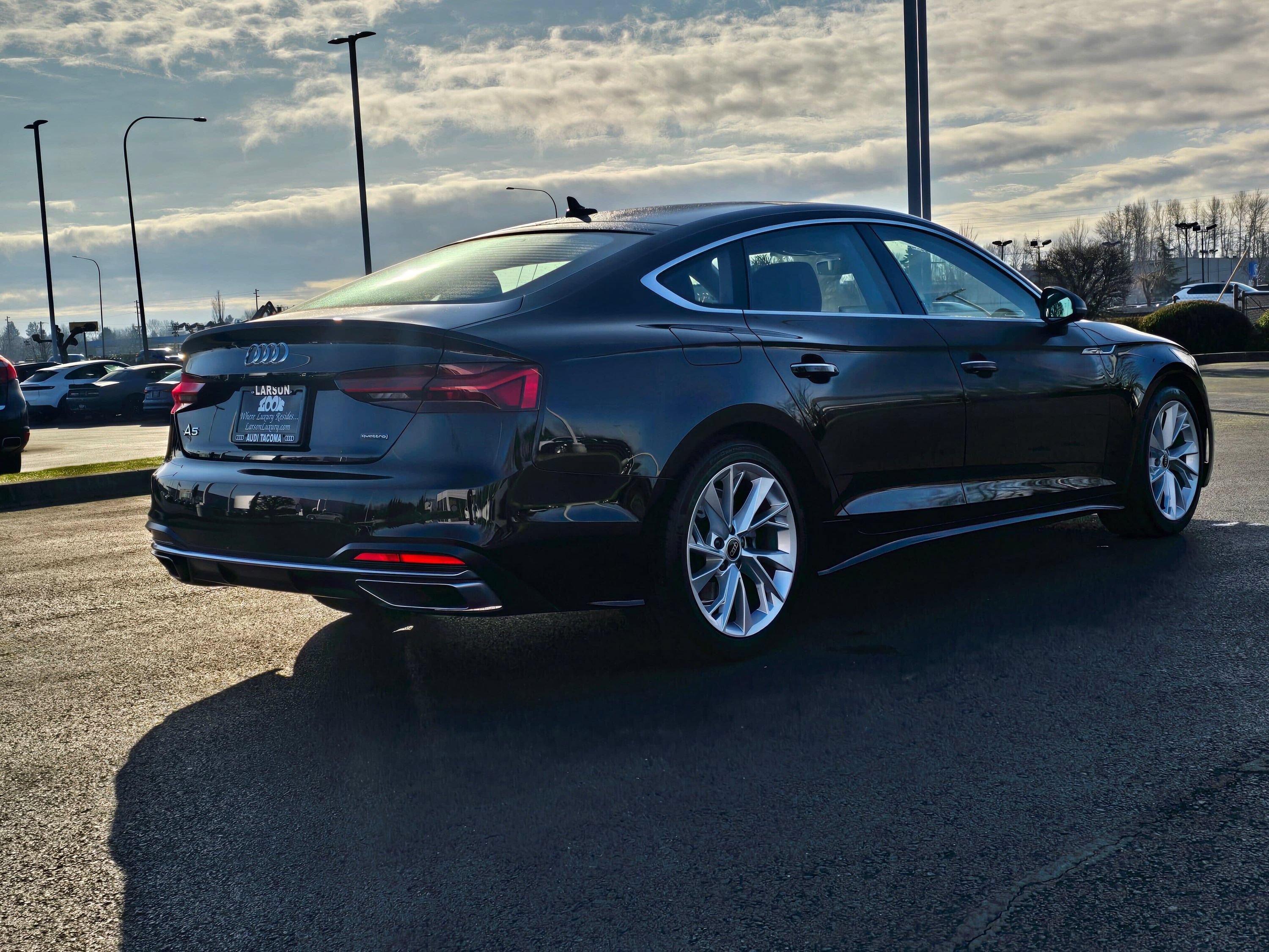Used 2023 Audi A5 2.0T Premium Plus w/ Premium Plus AWD/4WD image 5