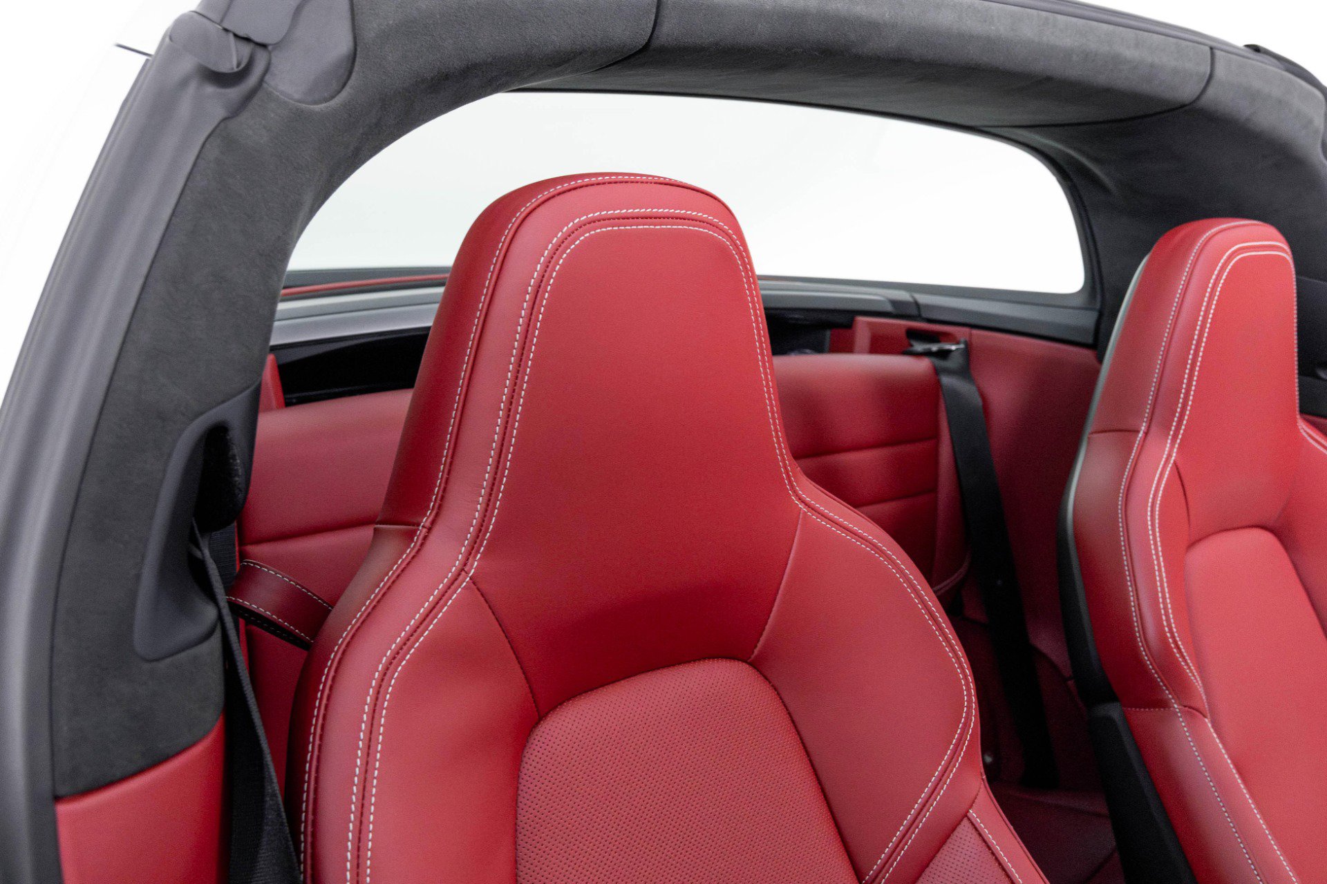 Used 2023 Porsche 911 Targa 4 GTS image 41