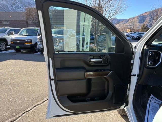 Used 2023 GMC Sierra 2500 SLE w/ SLE Convenience Package AWD/4WD image 10