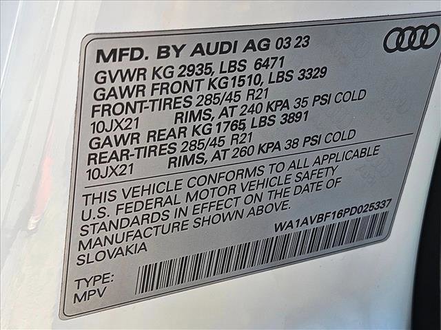 Used 2023 Audi Q8 Premium w/ Convenience Package AWD/4WD image 27