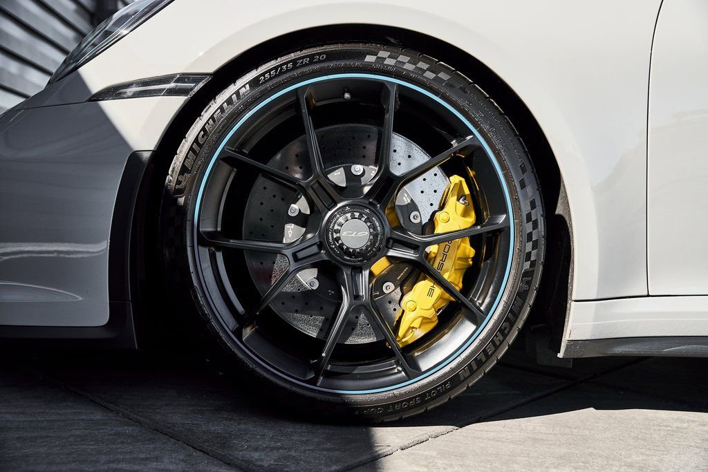 Used 2024 Porsche 911 GT3 RWD image 4