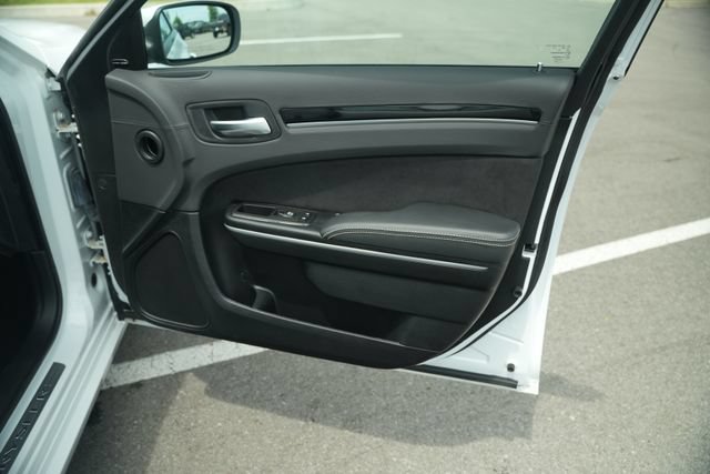Used 2023 Chrysler 300 C RWD image 22