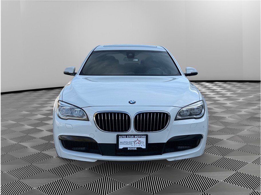 Used 2015 BMW 750Li RWD image 8