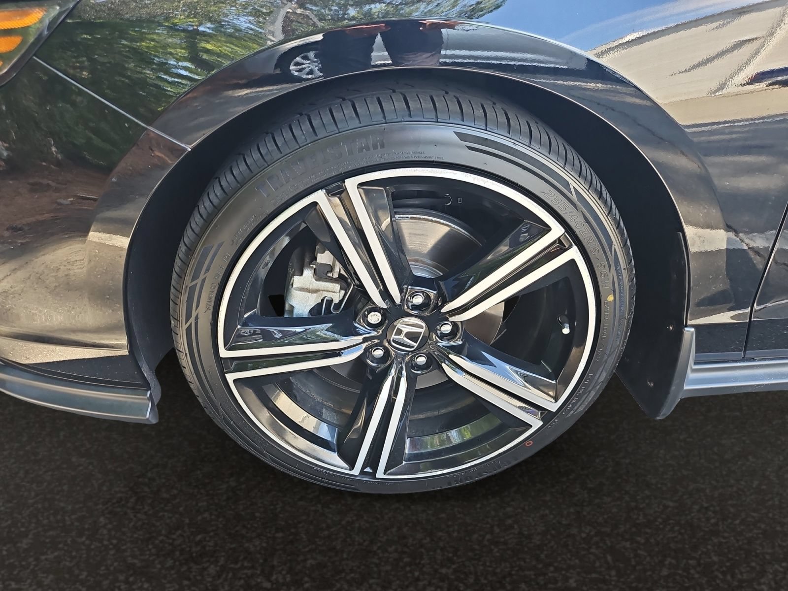 Used 2023 Honda Accord Sport image 40