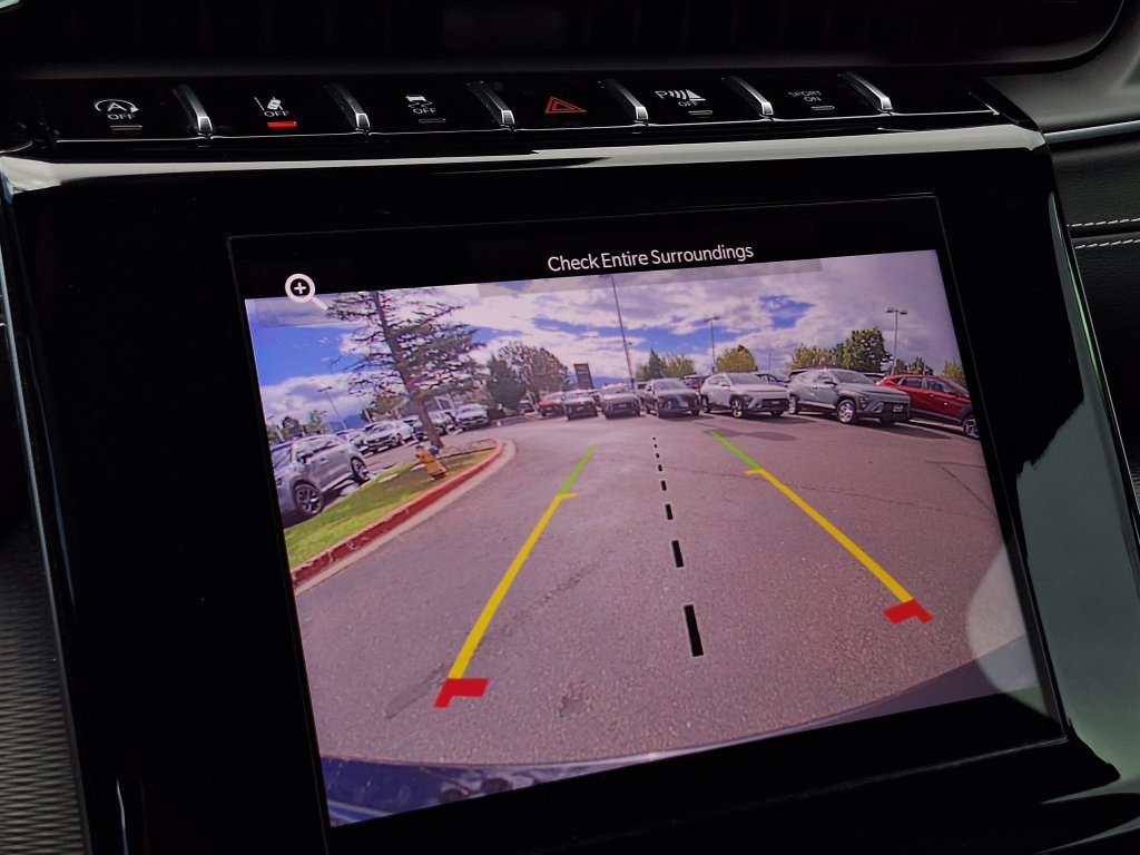 Used 2023 Jeep Grand Cherokee Altitude AWD/4WD image 21