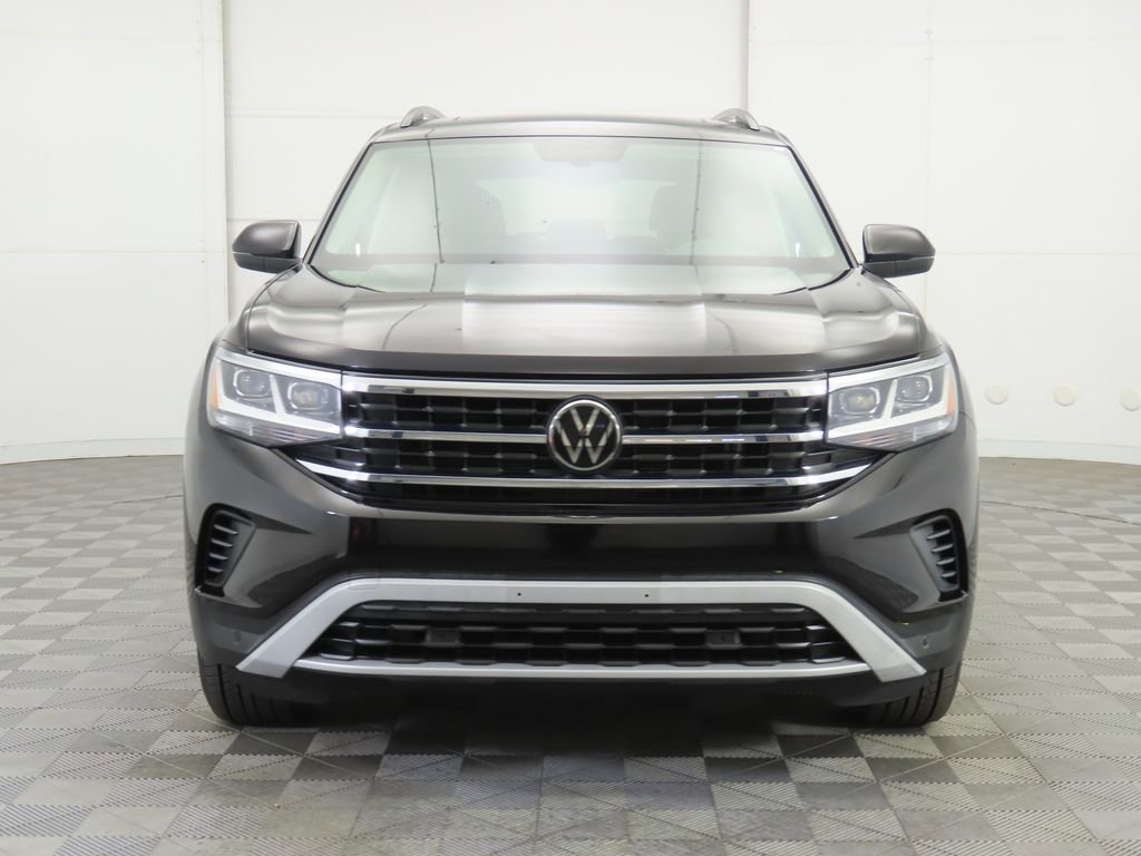 Certified 2023 Volkswagen Atlas SE w/ Panoramic Sunroof Package image 2