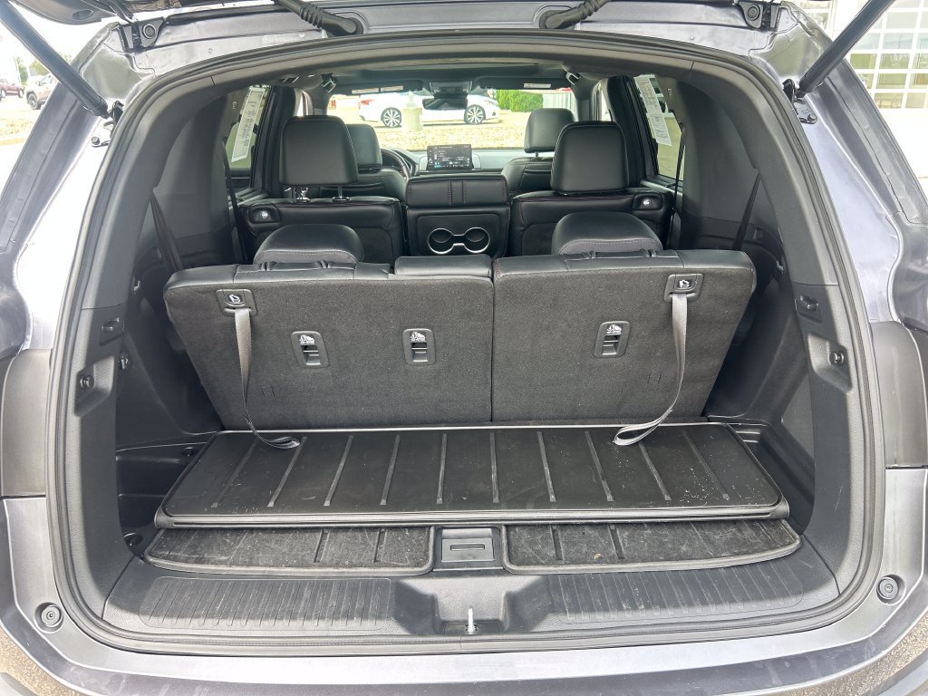Used 2025 Honda Pilot Black Edition image 21