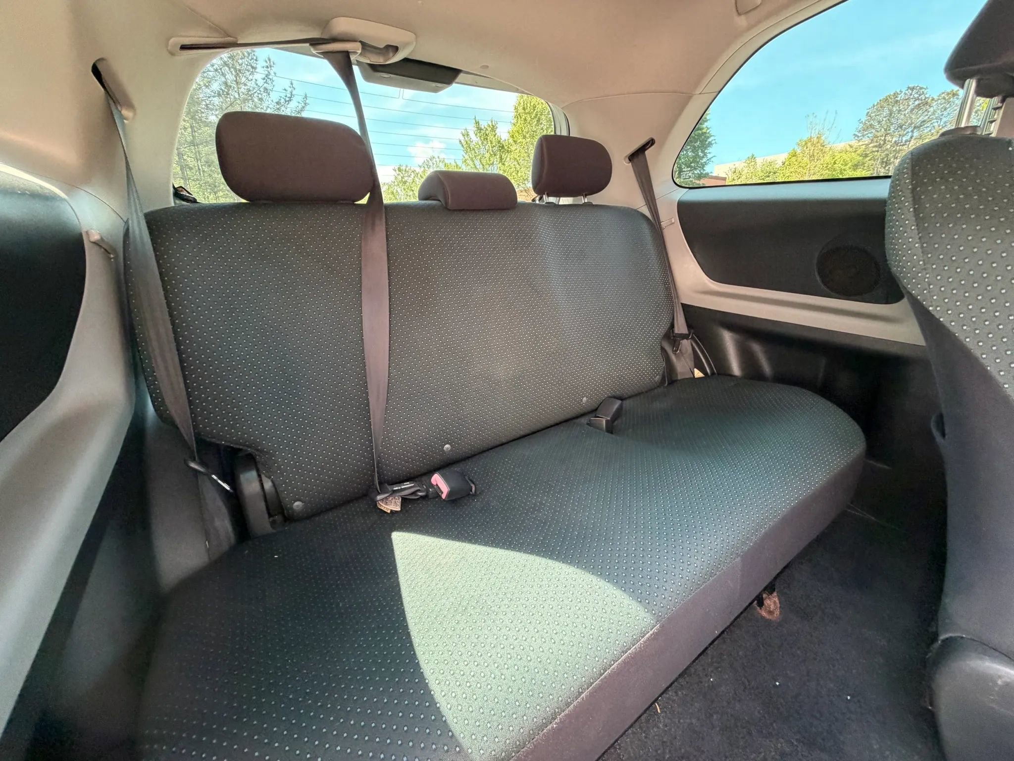 Used 2007 Toyota Yaris 2-Door Hatchback FWD image 15