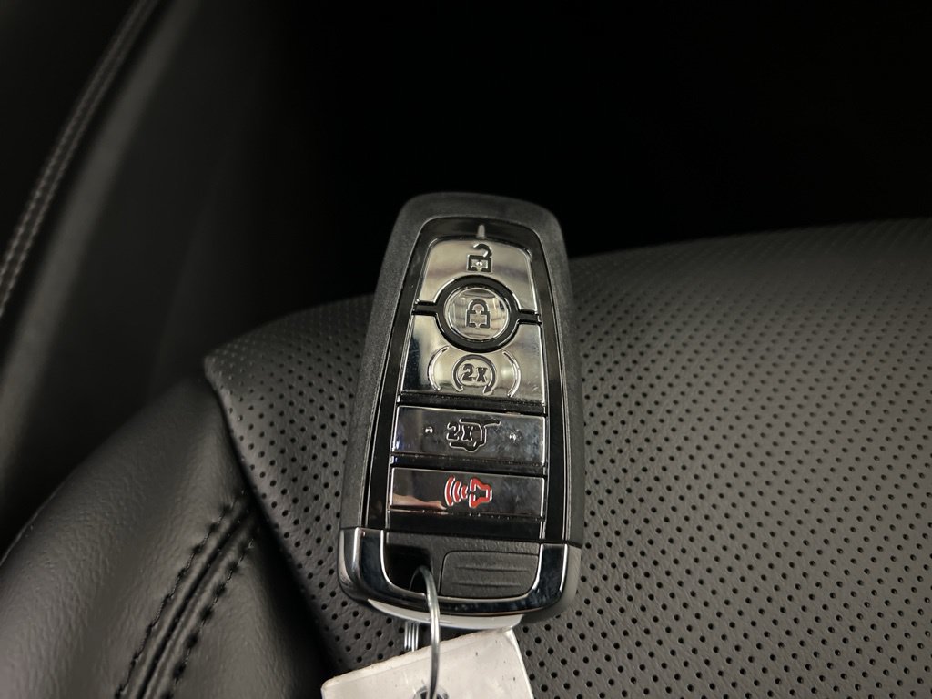 Used 2026 Lincoln Corsair Premiere AWD/4WD image 40