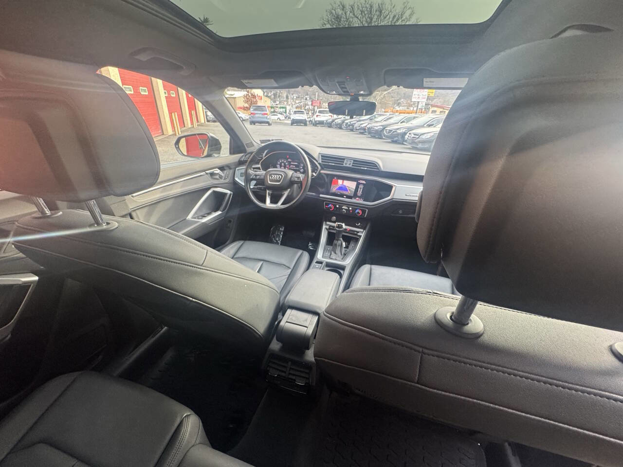 Used 2020 Audi Q3 2.0T Premium w/ Convenience Package image 21