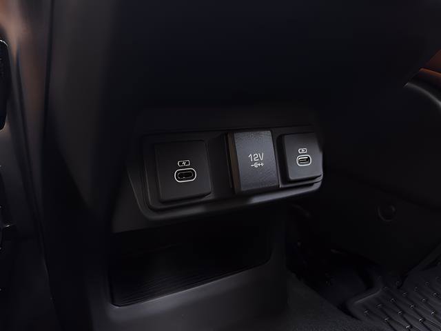 Used 2024 Jaguar I-PACE R-Dynamic HSE image 27