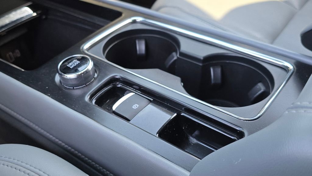 Used 2020 Lincoln Corsair FWD w/ Premium Package image 33