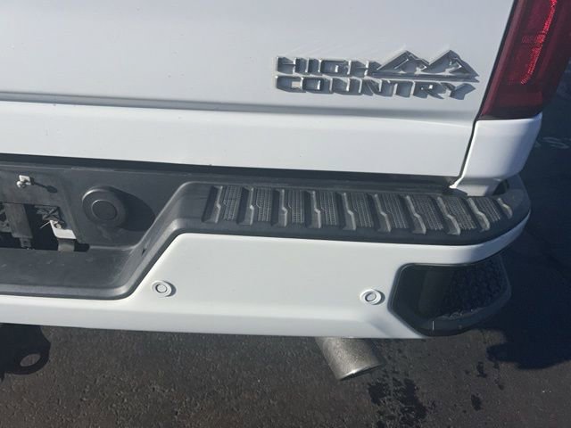 Used 2020 Chevrolet Silverado 2500 High Country w/ Z71 Off-Road Package image 12