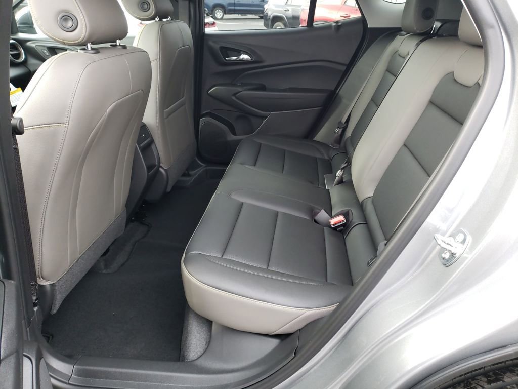 New 2026 Chevrolet Trax ACTIV w/ Sunroof Package image 22