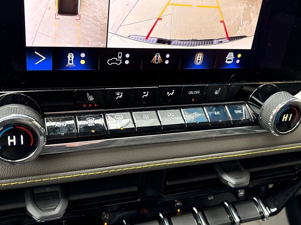 Certified 2024 Chevrolet Colorado ZR2 w/ Technology Package image 15