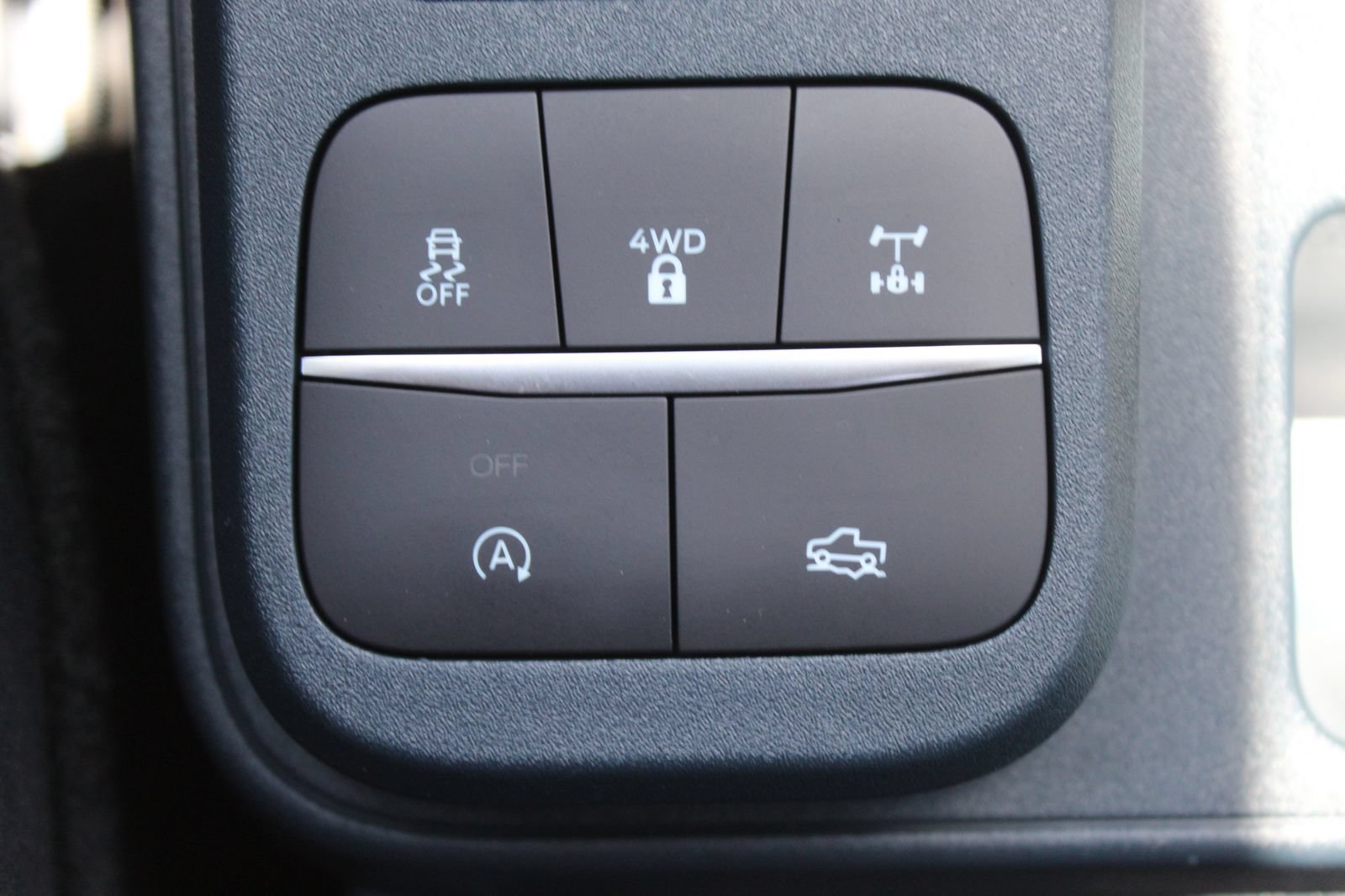 Used 2025 Ford Maverick Tremor AWD/4WD image 40