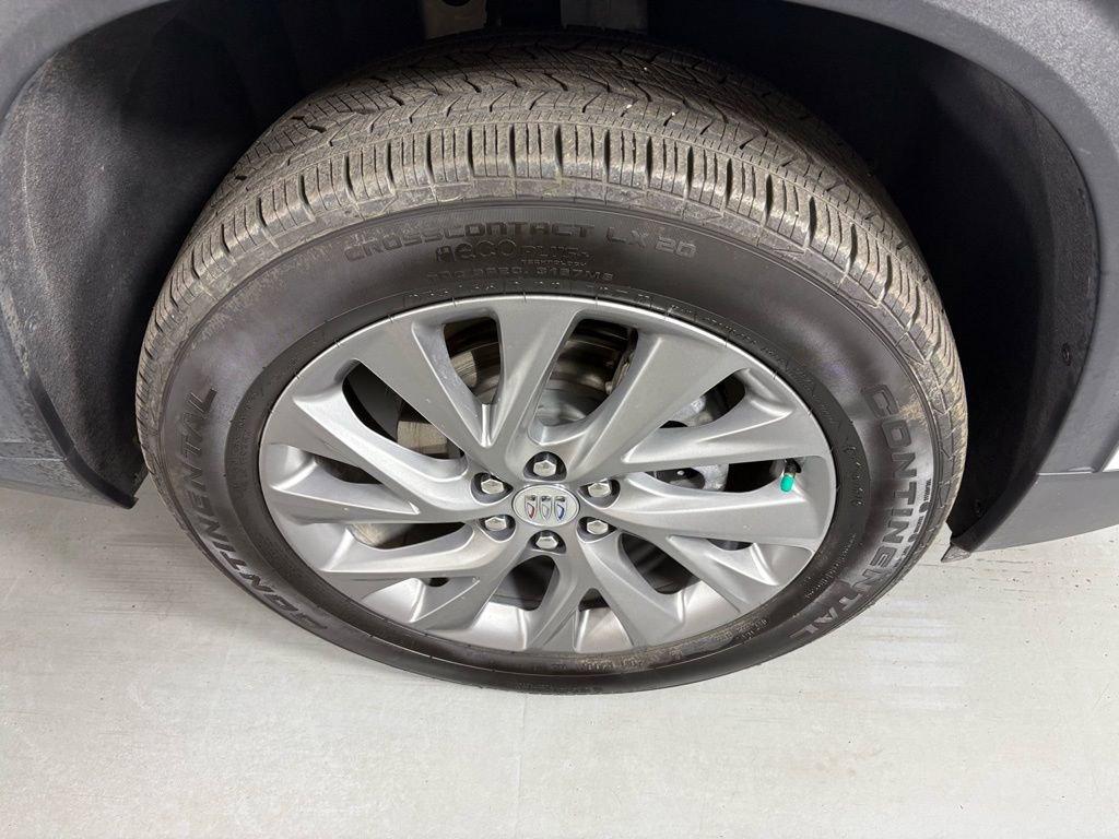 Used 2025 Buick Enclave Preferred image 10