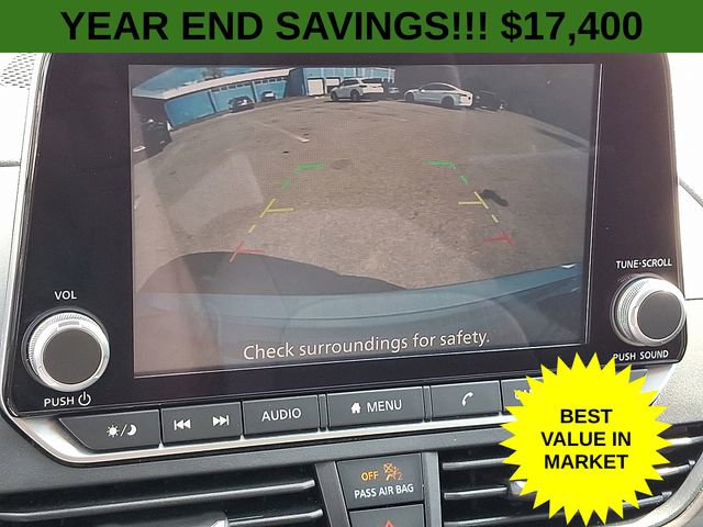 Used 2024 Nissan Altima 2.5 SV image 19