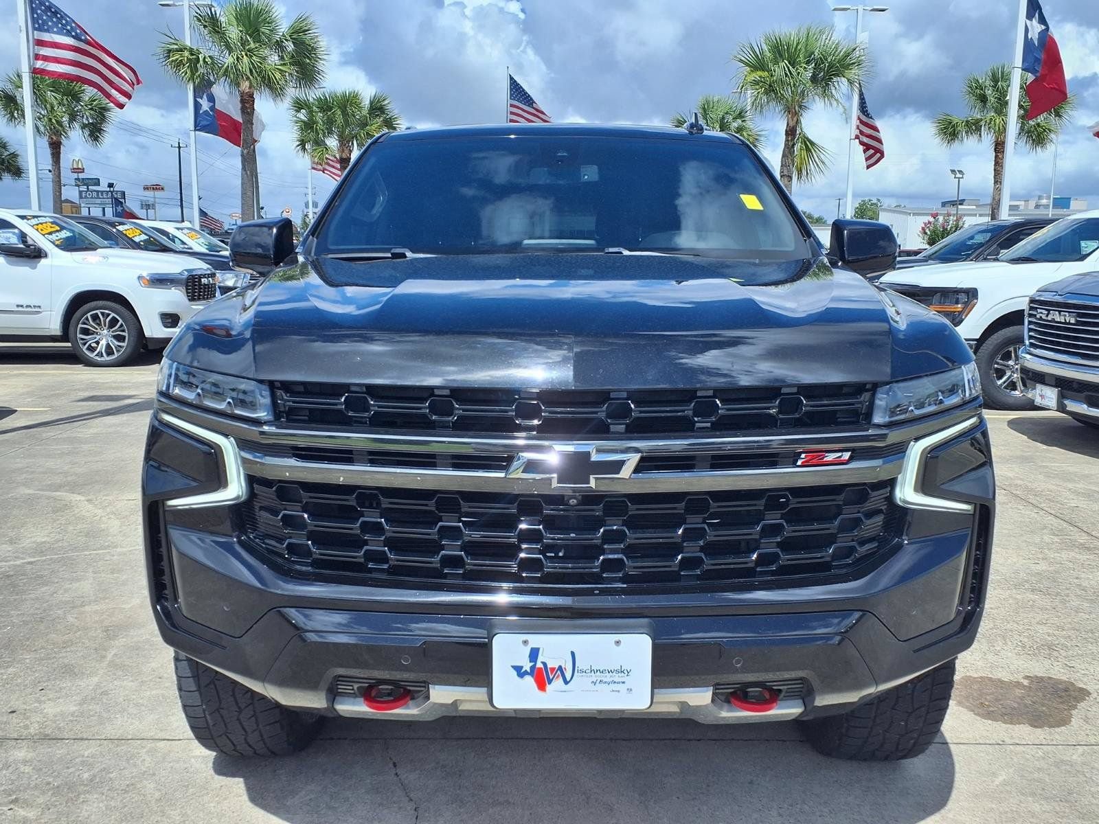 Used 2021 Chevrolet Tahoe Z71 w/ Z71 Off-Road Package AWD/4WD image 2