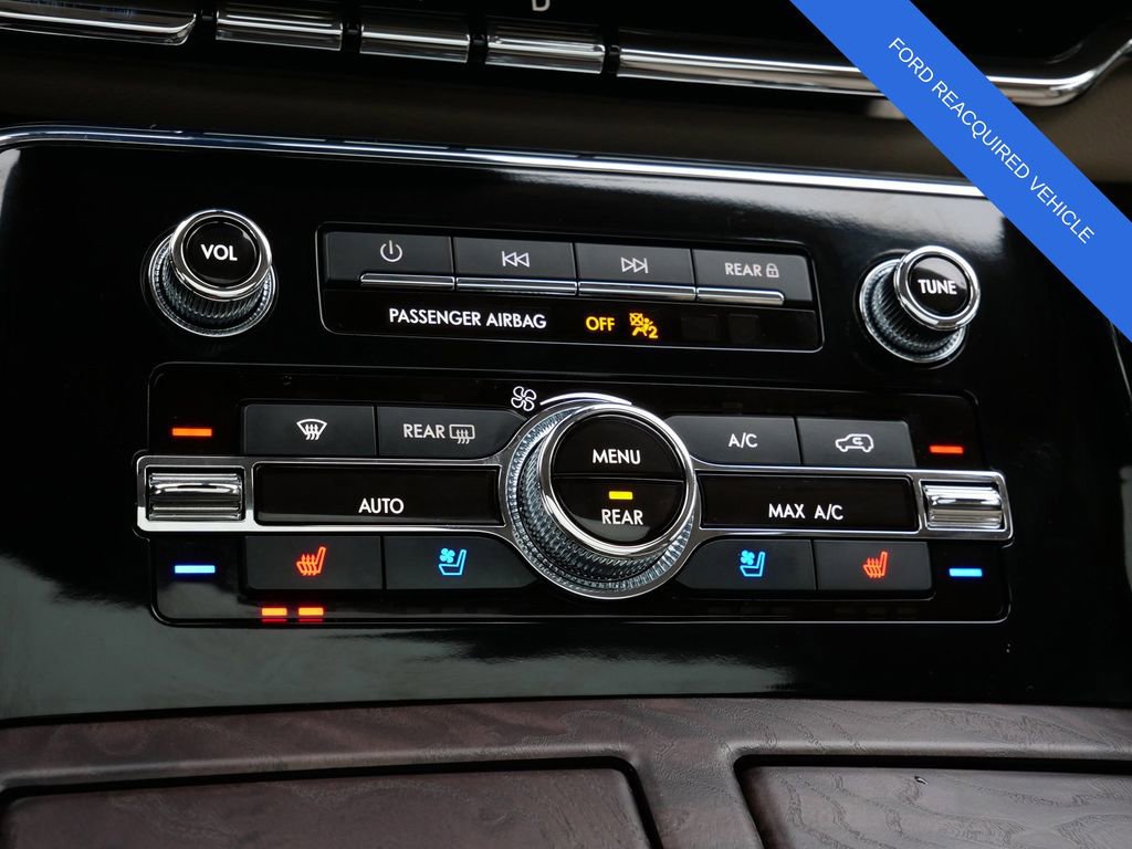 Used 2024 Lincoln Navigator L Reserve AWD/4WD image 24