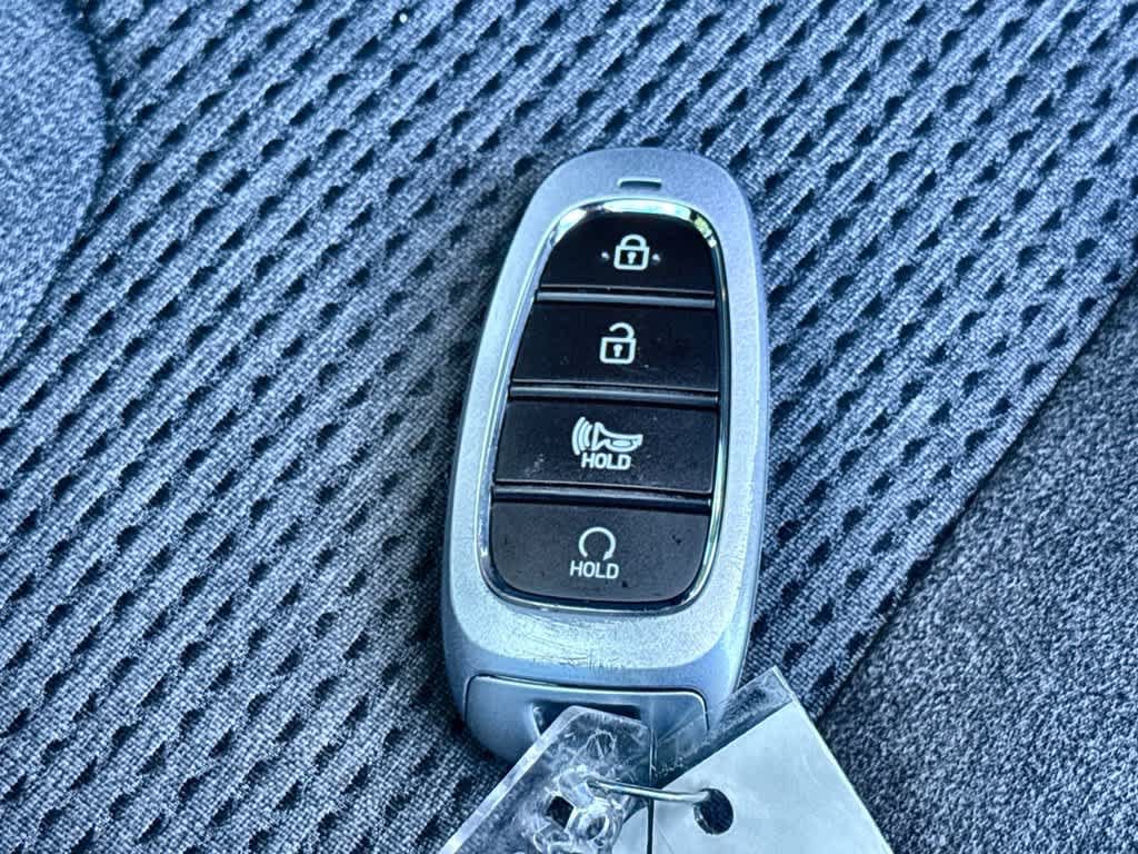 Used 2021 Hyundai Santa Fe SEL FWD image 28
