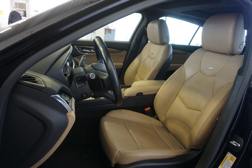 Used 2023 Cadillac CT5 Luxury image 19