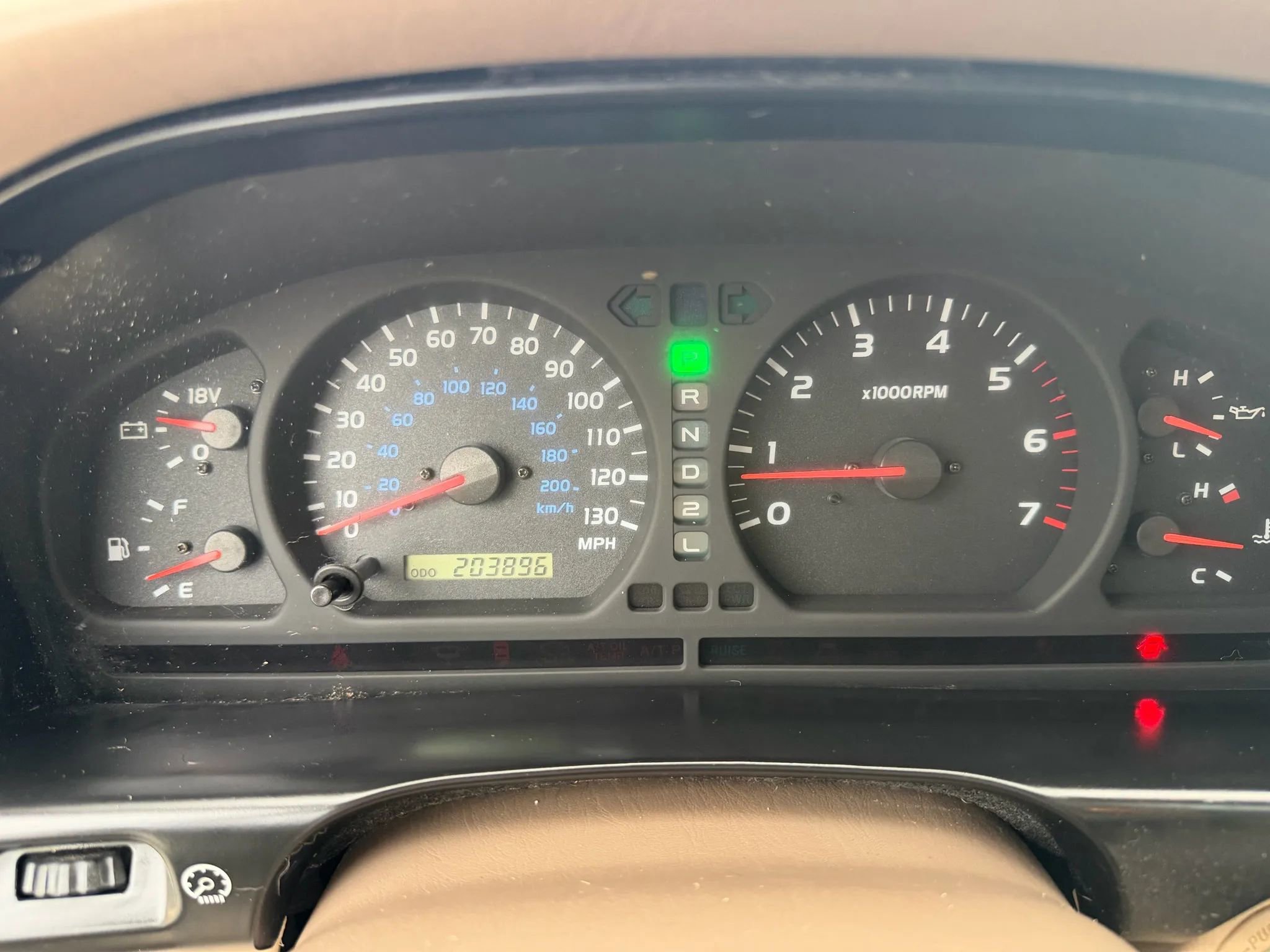 Used 2000 Toyota Land Cruiser Sport Utility 4D image 21