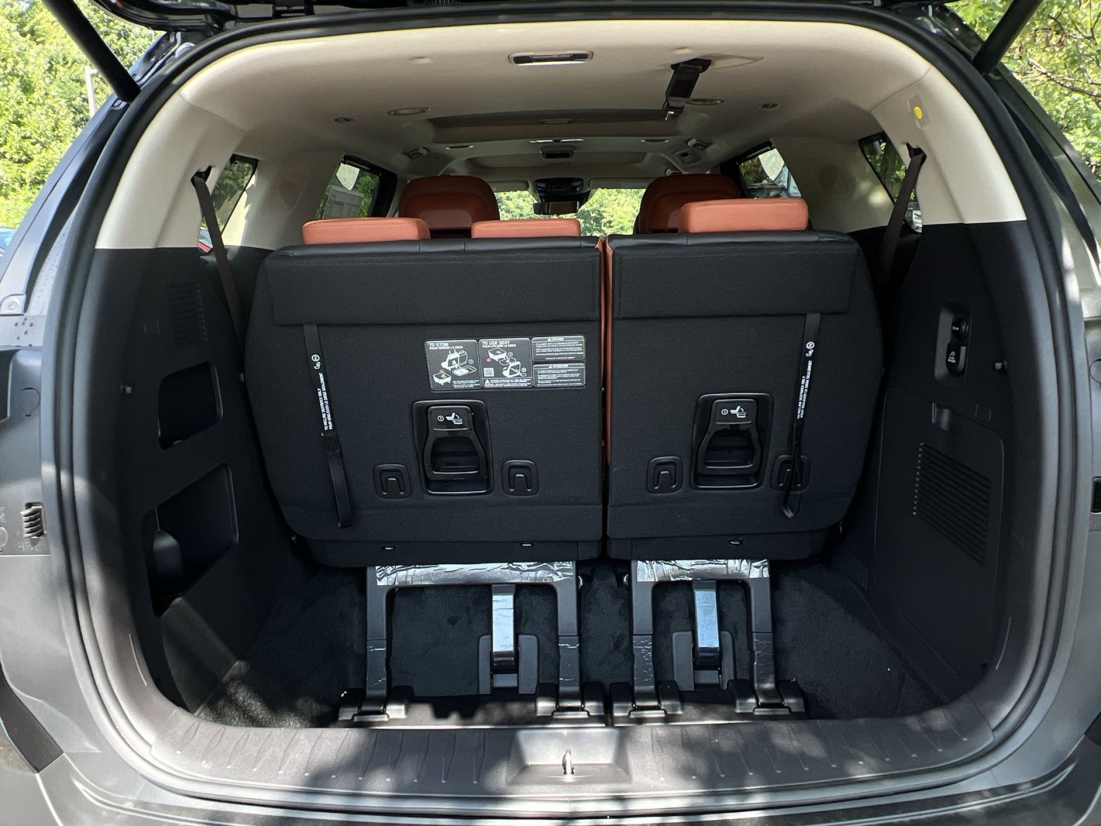 New 2027 Kia Carnival SX Prestige FWD image 34