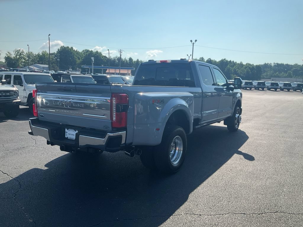 New 2026 Ford F350 King Ranch w/ Chrome Package AWD/4WD image 5