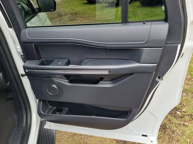 Used 2024 Ford Expedition Max XLT AWD/4WD image 35