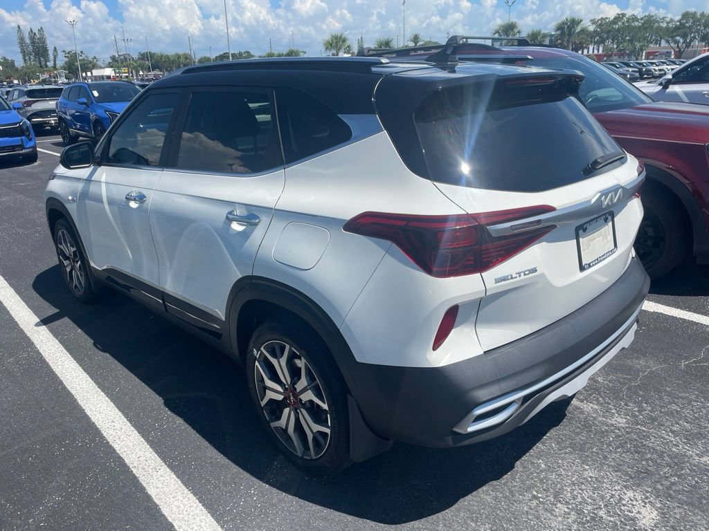 Certified 2022 Kia Seltos SX AWD/4WD image 6