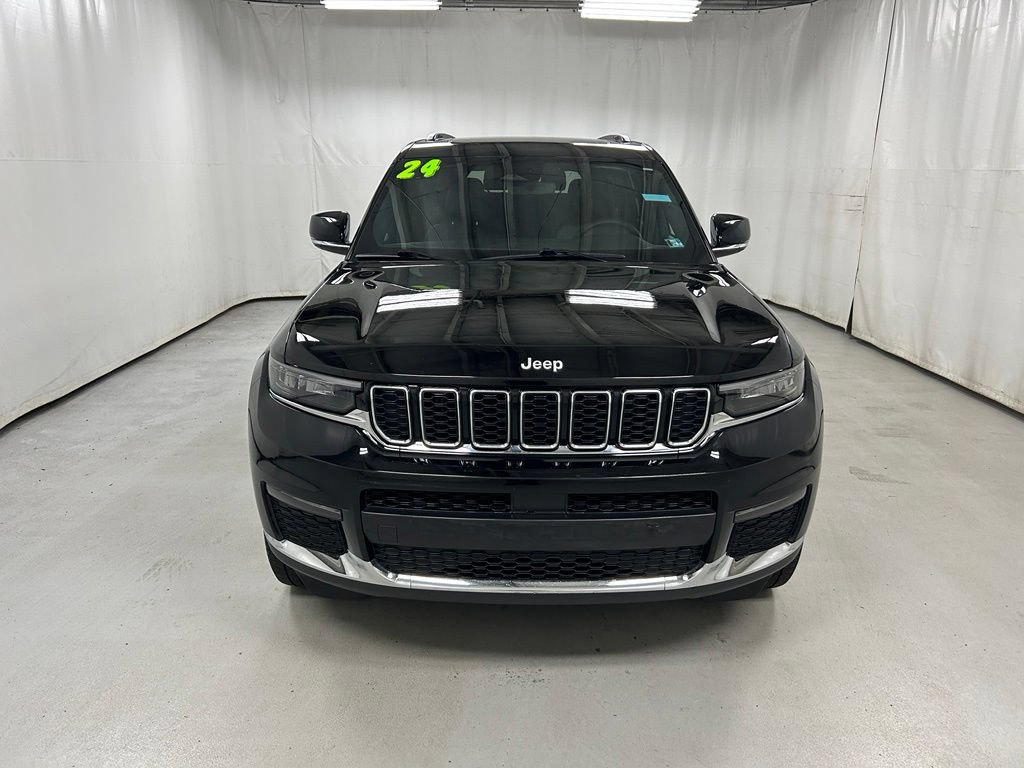 Used 2024 Jeep Grand Cherokee L Limited AWD/4WD image 4