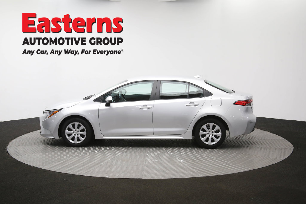 Used 2025 Toyota Corolla LE FWD image 61