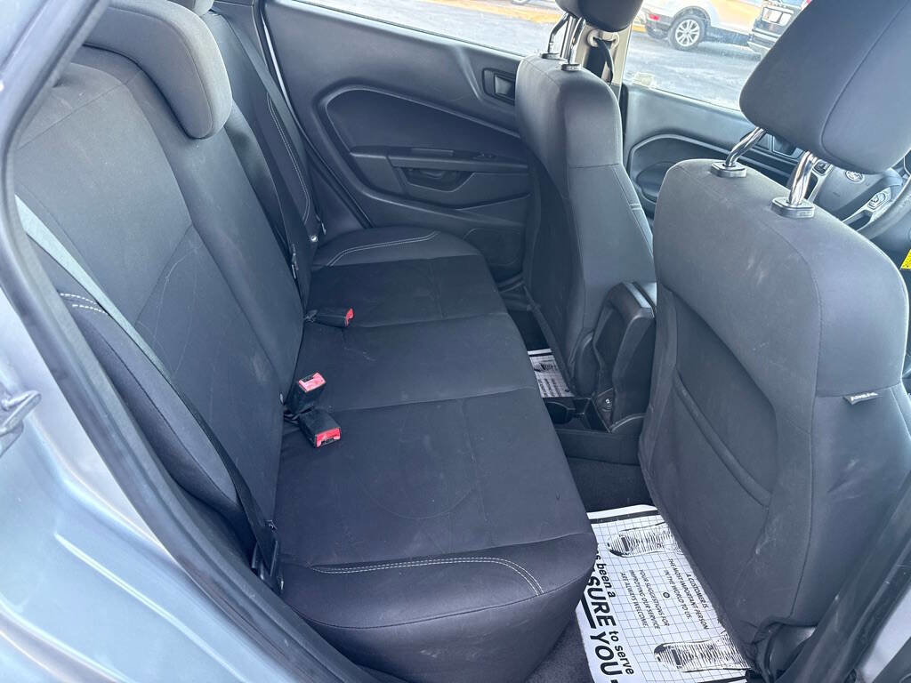 Used 2018 Ford Fiesta SE image 17