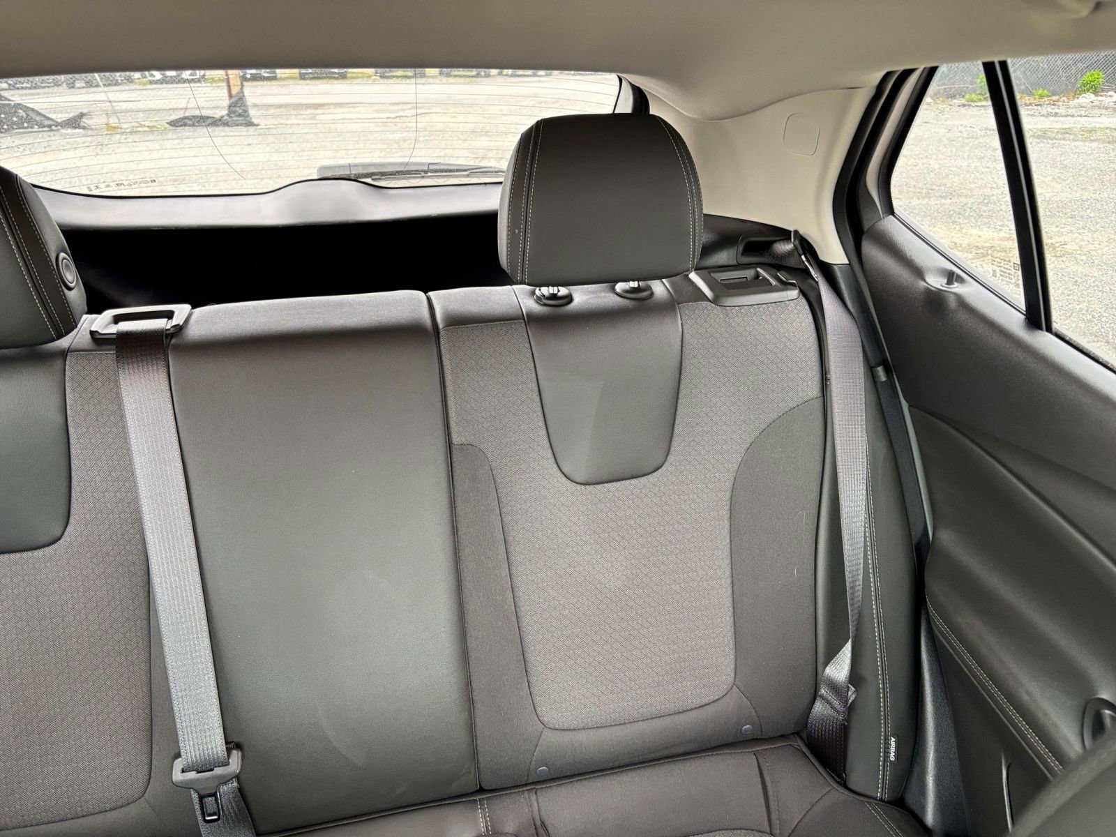 Used 2025 Buick Encore GX Preferred FWD image 33