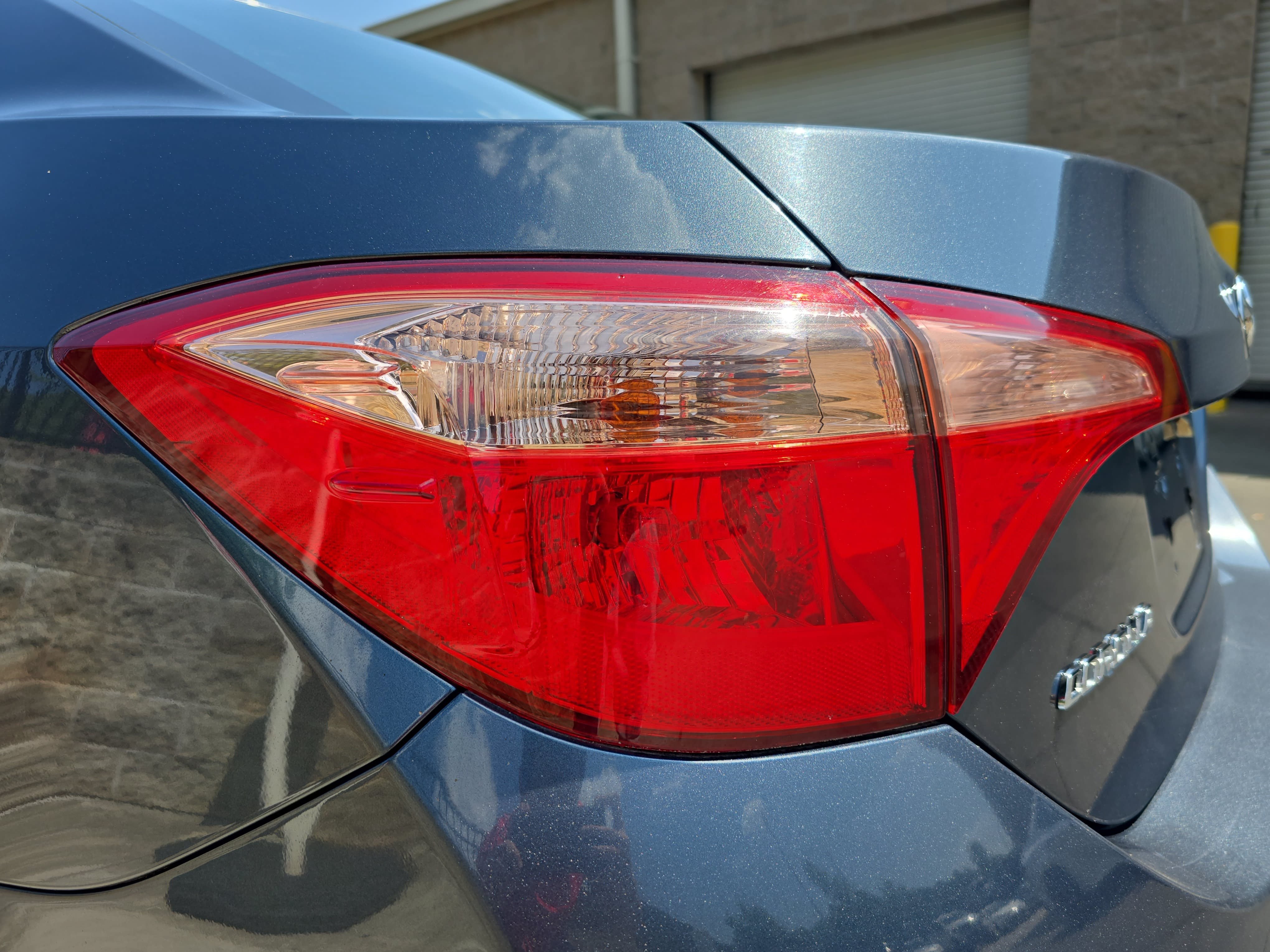 Used 2019 Toyota Corolla LE FWD image 31