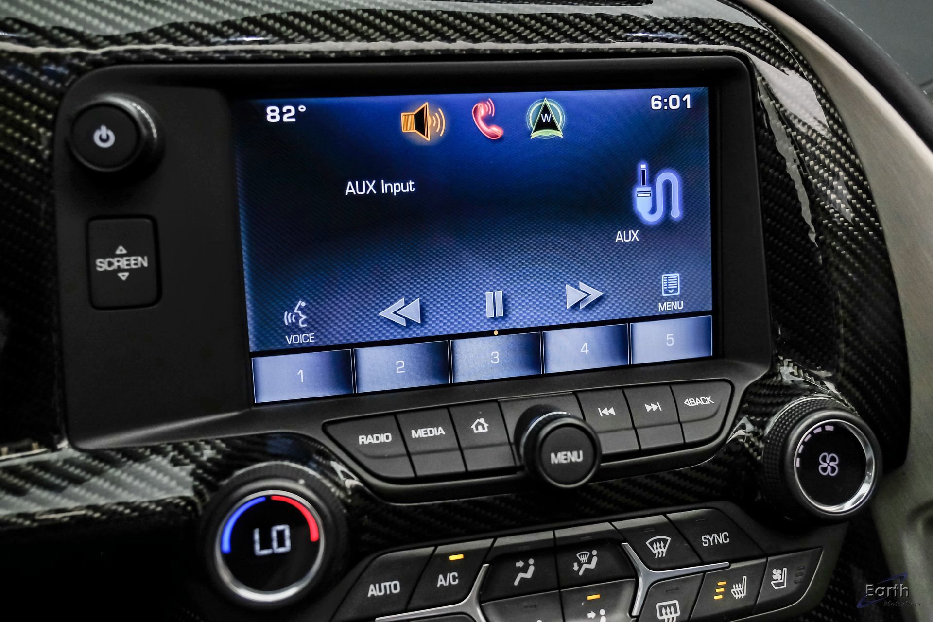 Used 2015 Chevrolet Corvette Z06 w/ 3LZ Preferred Equipment Group image 82