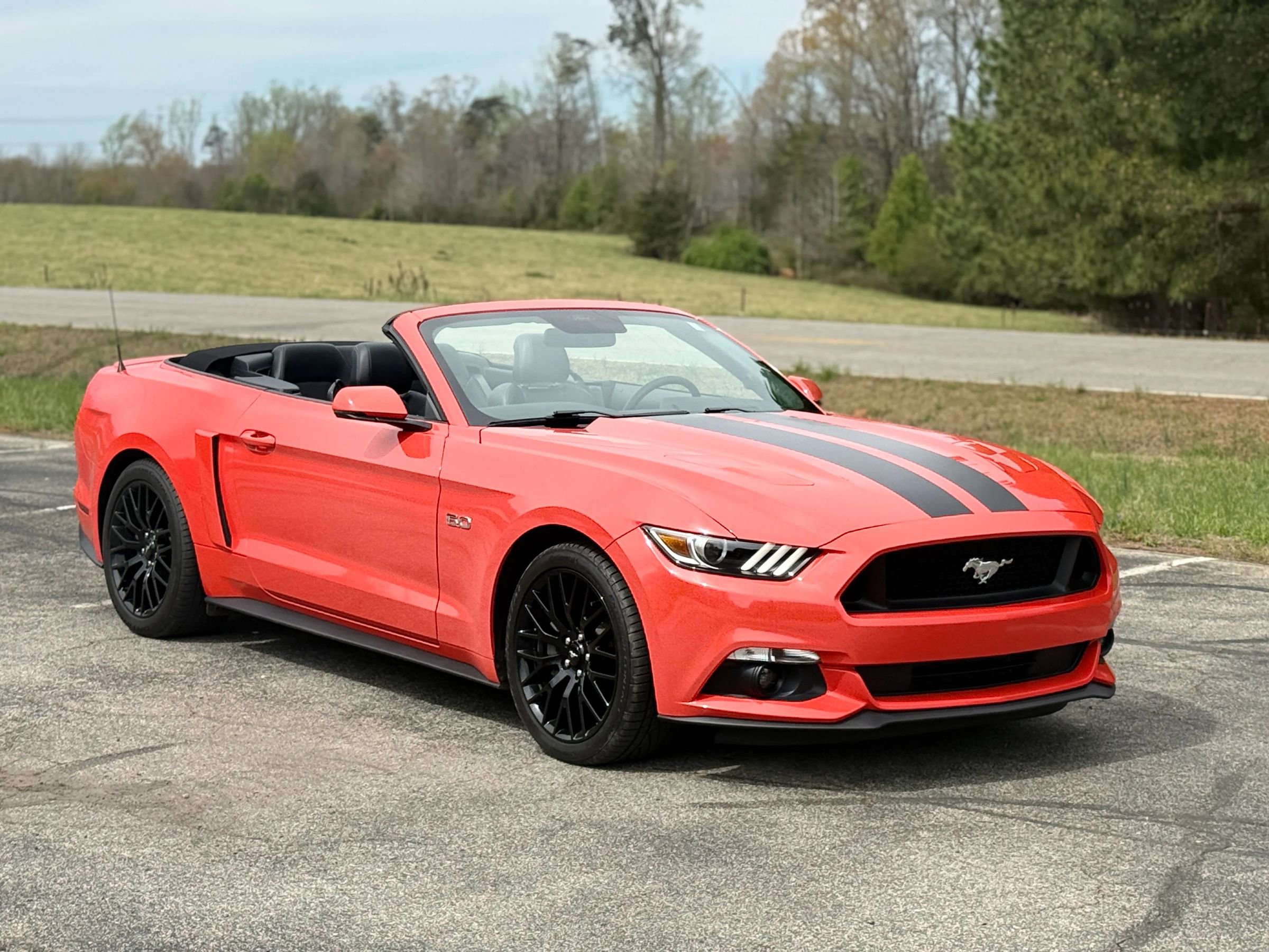 Used 2015 Ford Mustang GT Premium w/ Equipment Group 401A image 23
