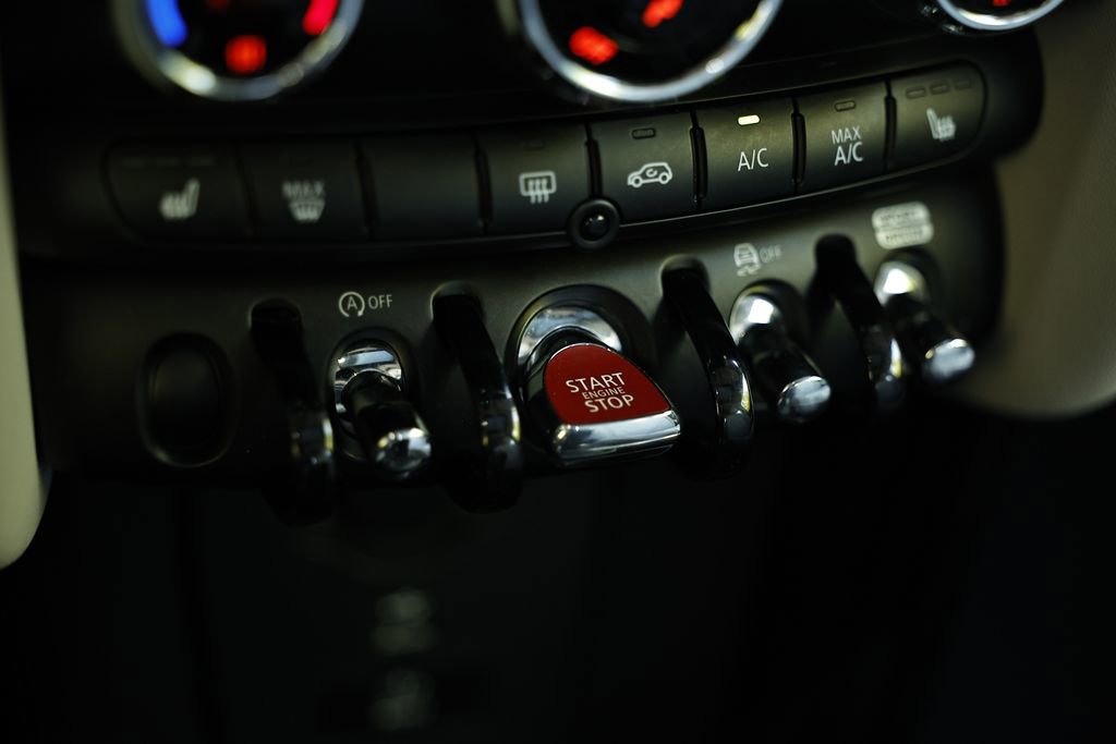 Used 2024 MINI Cooper S image 36