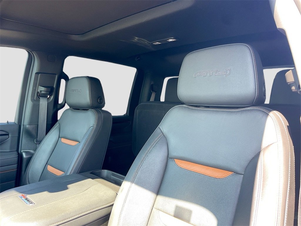 Certified 2025 GMC Sierra 2500 AT4 w/ AT4 Premium Plus Package image 13