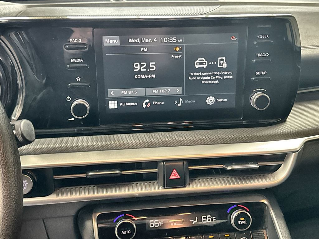 Used 2021 Kia K5 LXS image 9