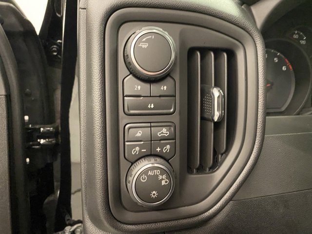 New 2026 Chevrolet Silverado 2500 Custom w/ Custom Value Package AWD/4WD image 32
