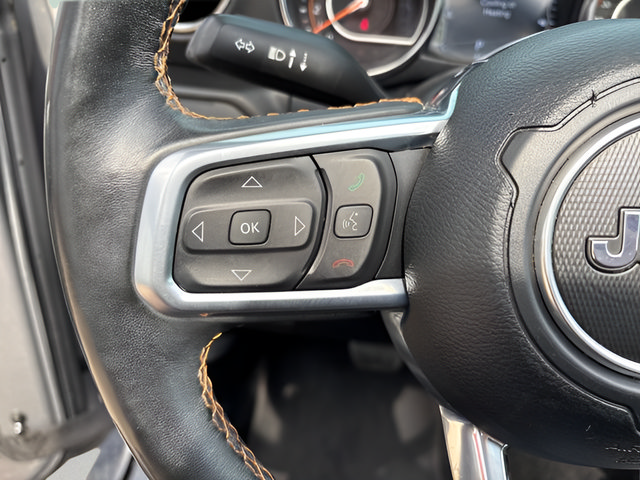 Used 2021 Jeep Wrangler Unlimited Sahara AWD/4WD image 35