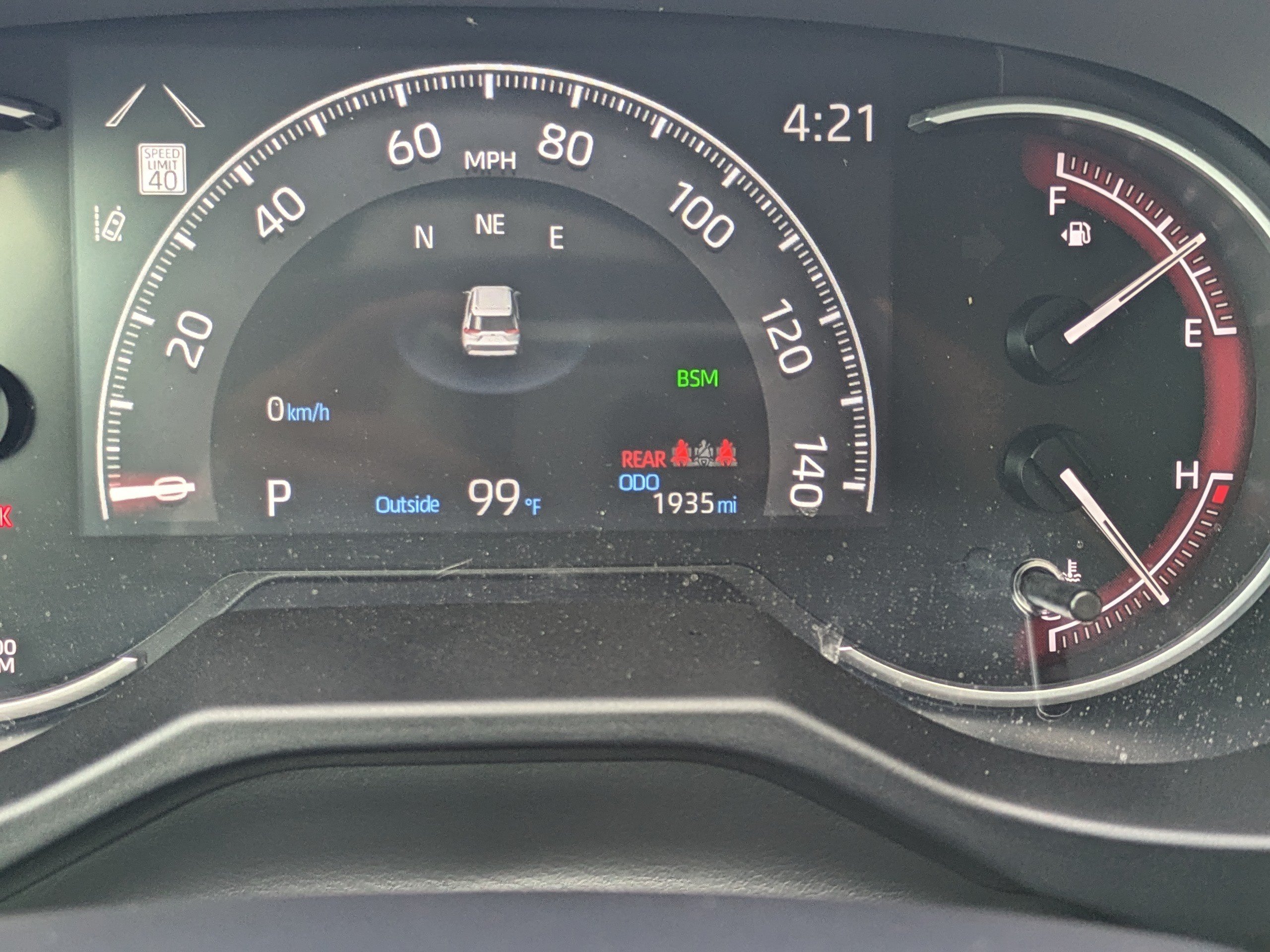 Used 2025 Toyota RAV4 XLE w/ Convenience Package FWD image 27