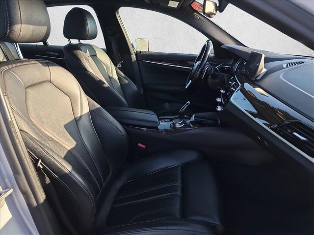 Used 2019 BMW 540i w/ Convenience Package RWD image 21