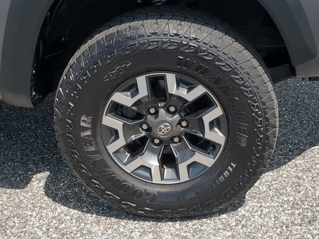 Certified 2022 Toyota Tacoma TRD Off-Road w/ TRD Premium Off Road Package image 11