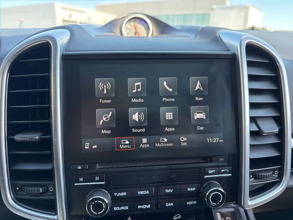 Used 2017 Porsche Cayenne Platinum Edition image 10