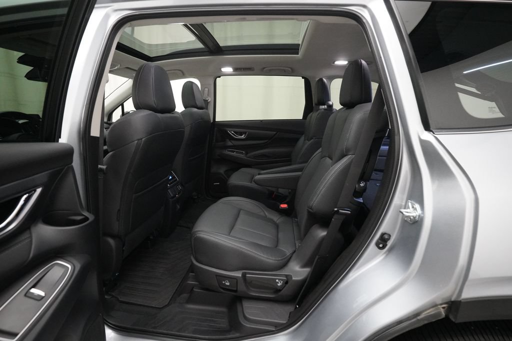 Certified 2025 Subaru Ascent Limited w/ Popular Package #2 AWD/4WD image 16