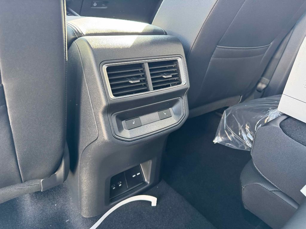 New 2026 Volkswagen Atlas Cross Sport SEL image 24