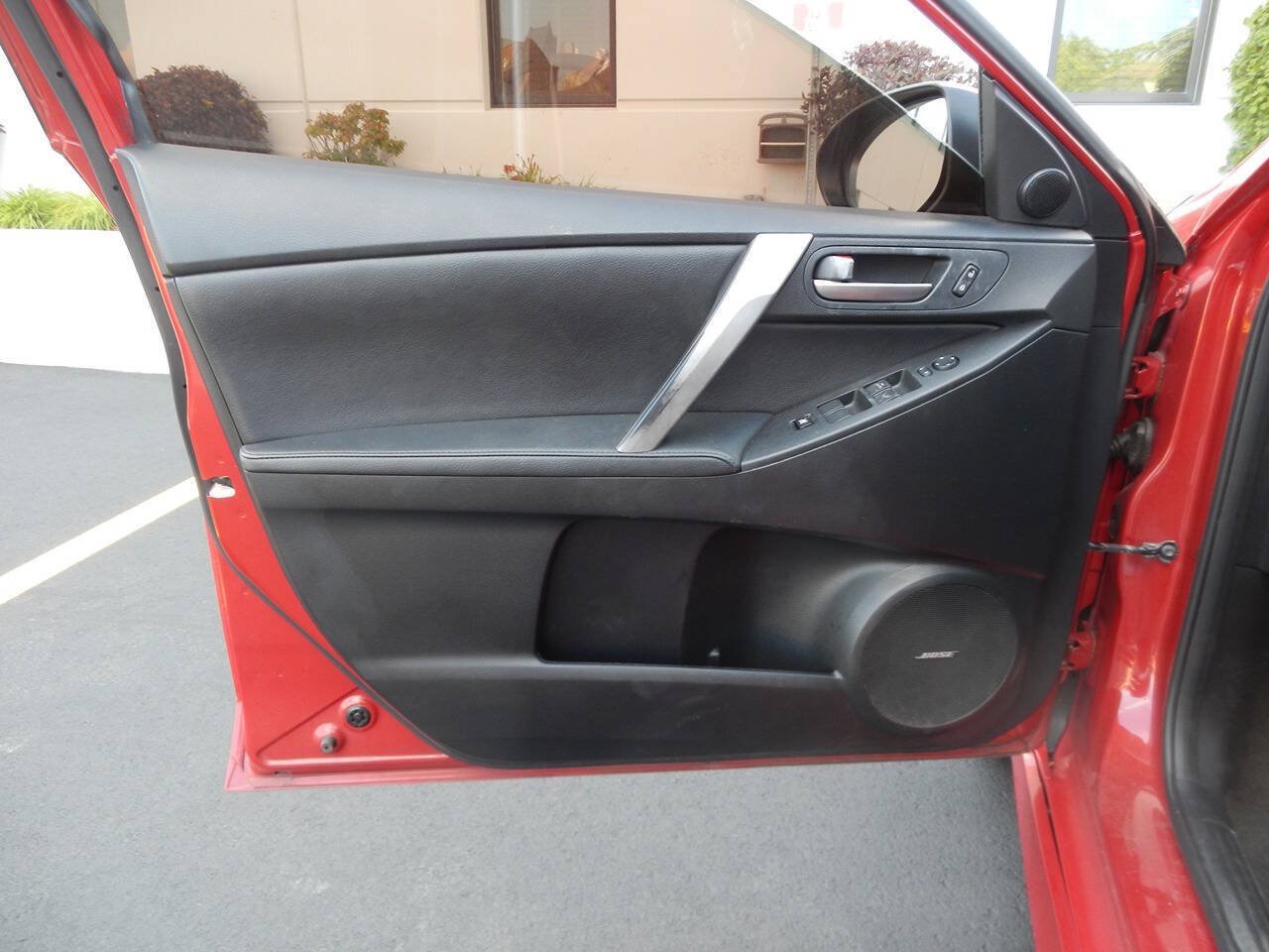 Used 2011 MAZDA MAZDA3 s Grand Touring w/ Tech Pkg FWD image 26